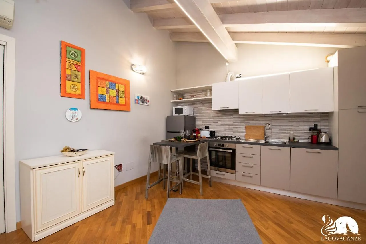 Apartment Il Rifugio Di Sally Desenzano del Garda