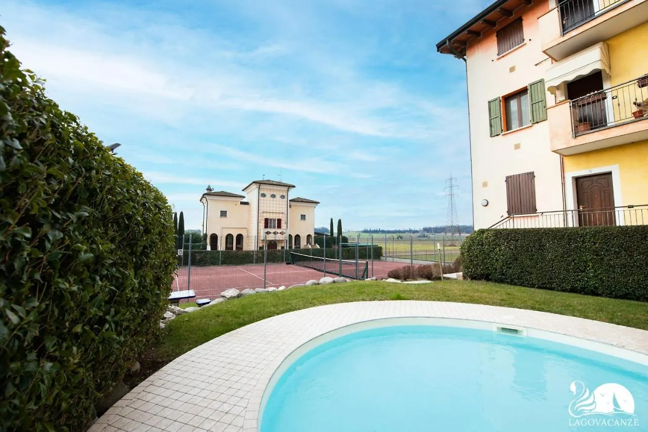 Il Rifugio Di Sally Desenzano del Garda Apartment